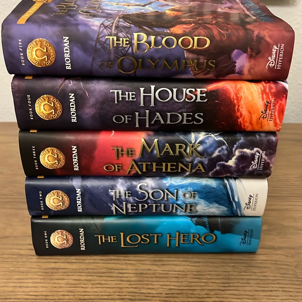 Complete Heroes of Olympus hardcover set